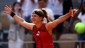 Roland Garros: Muchova surpreende Sabalenka e está pela primeira vez na final de um Slam