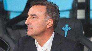 Instabilidade e falta de investimento: Carlos Carvalhal diz adeus ao Celta
