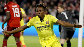 Chukwueze recorda botas queimadas pela... própria mãe