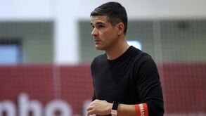 Mário Silva insatisfeito com jogadores do Benfica: «Não consigo justificar alguns momentos»