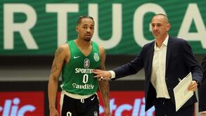 Travante Williams suspenso para o dérbi com o Benfica