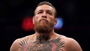 McGregor vai a jogo da NBA e deixa mascote dos Miami Heat K.O. com dois socos