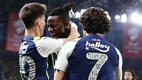 Fenerbahçe de Jorge Jesus vence Basaksehir e conquista a Taça da Turquia