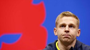 Zinchenko visitou Ucrânia pela primeira vez após invasão russa: «Nunca sabes onde vai cair uma bomba»