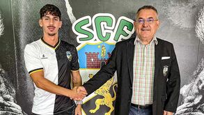André Candeias assina contrato profissional com o Farense até 2025