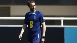 Quinteto inglês do City está apto para jogo com Malta