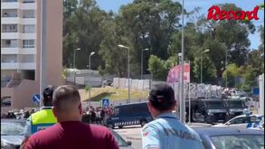 Chegada da claque do Benfica ao Pavilhão João Rocha para o dérbi de futsal