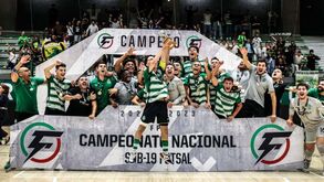 Sporting festeja título de juniores