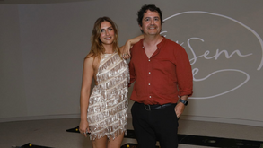 Carolina Torres convida todos a verem que o golfe é fixe