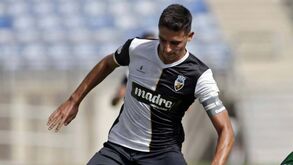 André Seruca renova pelo Farense por mais duas épocas