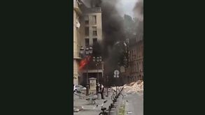 Explosão de gás deixa vários edifícios em chamas em Paris
