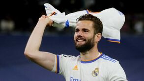 Nacho renova com o Real Madrid até junho de 2024
