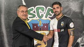 Rui Costa renova com o Farense e acompanha clube na subida à Liga Bwin