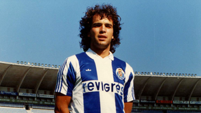 Morreu Stéphane Demol, antigo campeão pelo FC Porto em 1989/90
