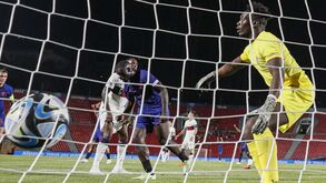 A crónica do Portugal-Holanda, 1-1: adormecer no canto faz disparar alarme