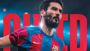 Barcelona oficializa Gündogan e fixa cláusula de 400 milhões de euros