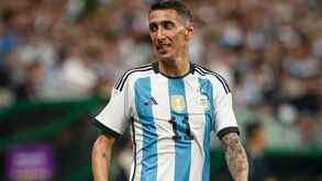 A emotiva mensagem da mulher de Di María: «Sigo-te para todo o lado e guardo todas as balas que venham» 