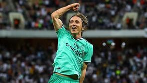 Luka Modric renova pelo Real Madrid por uma temporada