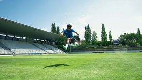 Nova bola da Liga já rolou entre os craques
