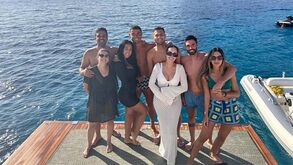 Cristiano Ronaldo aproveita férias na companhia de Diogo Dalot