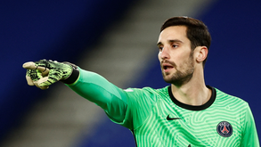 «Já nos chama pelo nome»: mulher de Sergio Rico detalha evolução do estado do guarda-redes