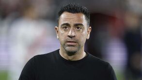 Xavi pede aumento para os seus adjuntos e Barcelona sugere... que seja o treinador a pagar