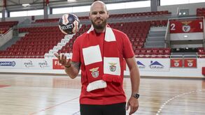 Benfica oficializa contratação de Mike Jensen 