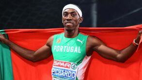 Muitos 'voos', grandes marcas e inúmeras medalhas: Pichardo celebra 30 anos cheios de conquistas