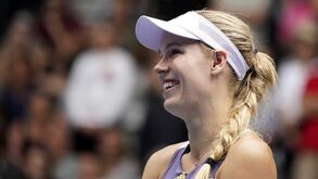 Antiga número um mundial Caroline Wozniacki anuncia regresso à competição