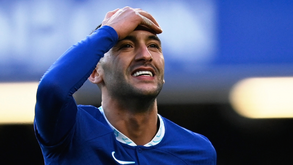 Chelsea com 'milhões a arder': Ziyech não passou nos exames médicos do Al-Nassr