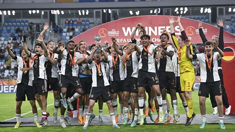 Alemanha repete Europeu e sagra-se campeã mundial de sub-17 de
