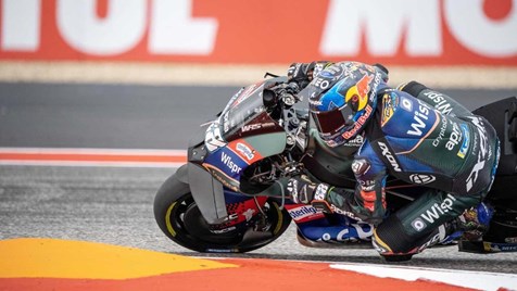 Moto GP: mais uma vez, Miguel Oliveira foi abalroado por um