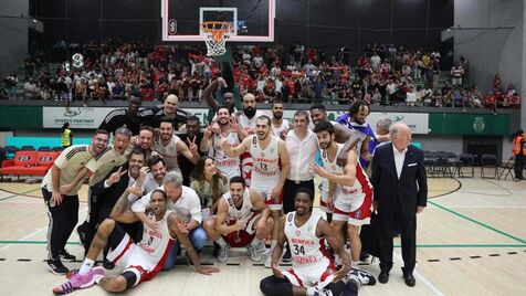 Sábado CDP recebe Benfica após derrota no 1º jogo do play-off de basquetebol  na Luz - MAIS/Semanário