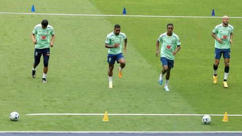 Brasil-Senegal: chuva de estrelas no tapete de Alvalade - Brasil