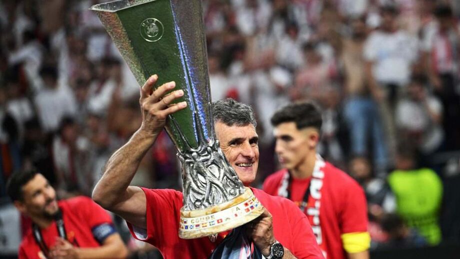 Sevilha renova com José Luis Mendilibar até junho de 2024