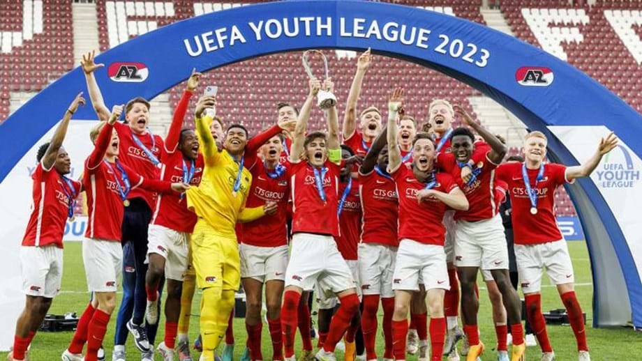 AZ goleia Hajduk e conquista troféu da Youth League, UEFA Youth League
