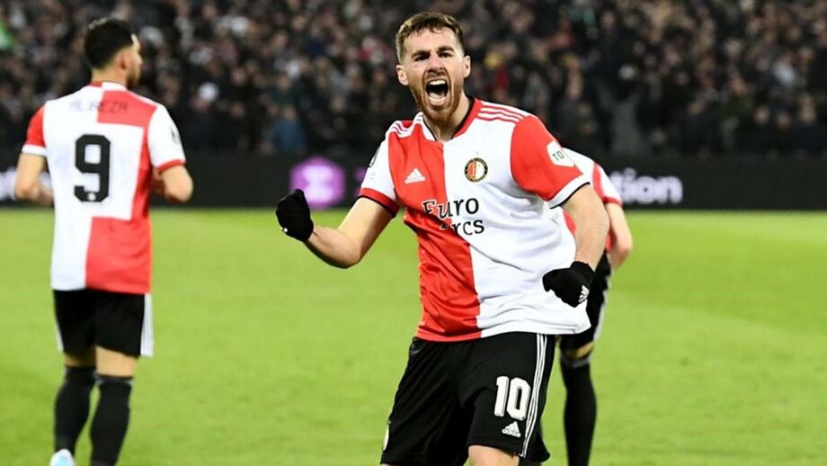 Médio turco alinha no Feyenoord