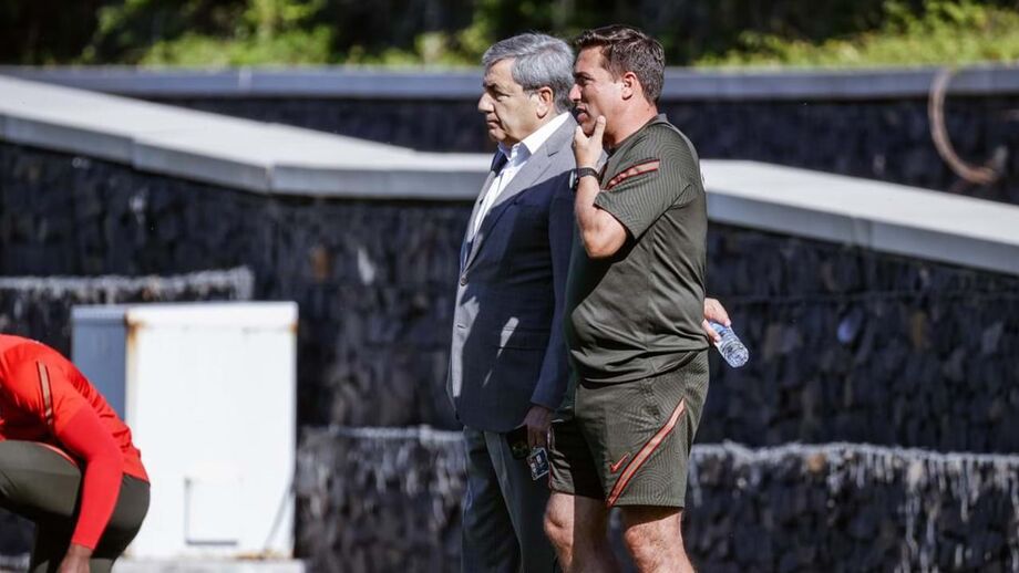 Fernando Gomes trocou impressões com Rui Jorge