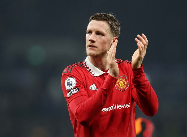 Weghorst (emprestado pelo Burnley, deve regressar)