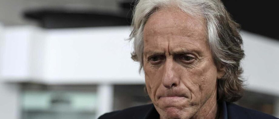 Aviso a Jorge Jesus: «Essa pressão só o atrapalha. Aqui a CBF não trabalha com pressão»