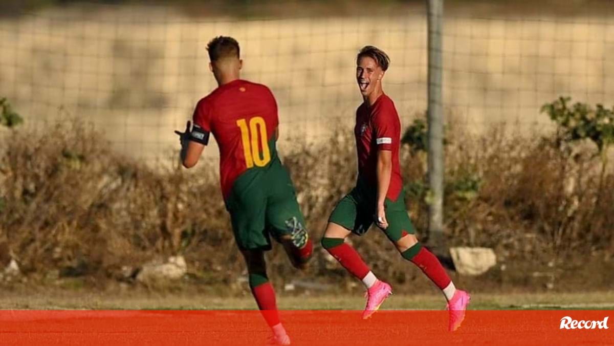 João Félix Watches Hugo Félix’s Goal in Portugal’s 2-0 Victory at U-19 European Championship in Malta