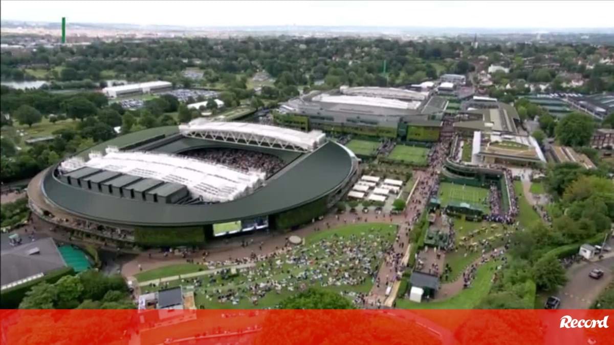 Ativistas da Just Stop Oil interrompem jogo de Wimbledon