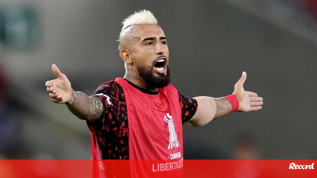Vidal “throws himself” into Sampaoli: “a losing coach who does not know how to value his players” – Brazil