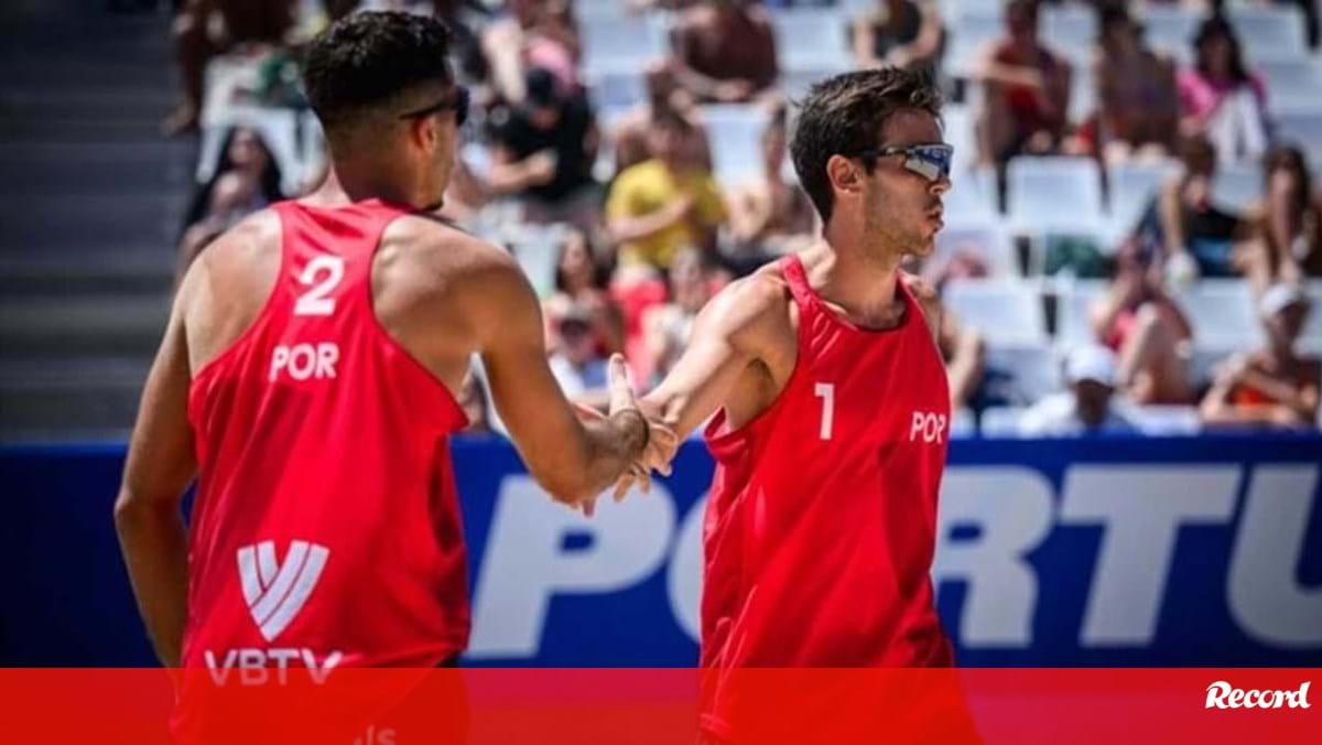 NA TURQUIA COM OS «QUARTOS» NA MIRA - Federação Portuguesa de Voleibol