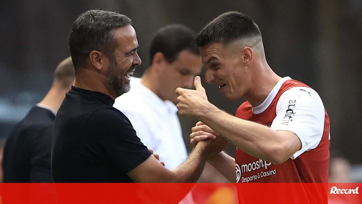 Artur Jorge e o jogo com o Nápoles: «Estamos no meio de um tudo ou nada» -  Sp. Braga - Jornal Record