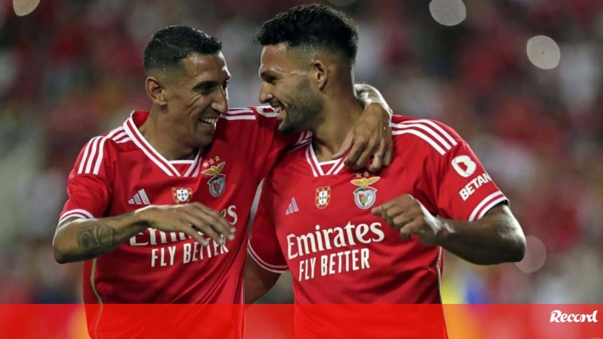 Benfica’s Starting Lineup for Private Match against Feyenoord – Meeting starts at 3 pm