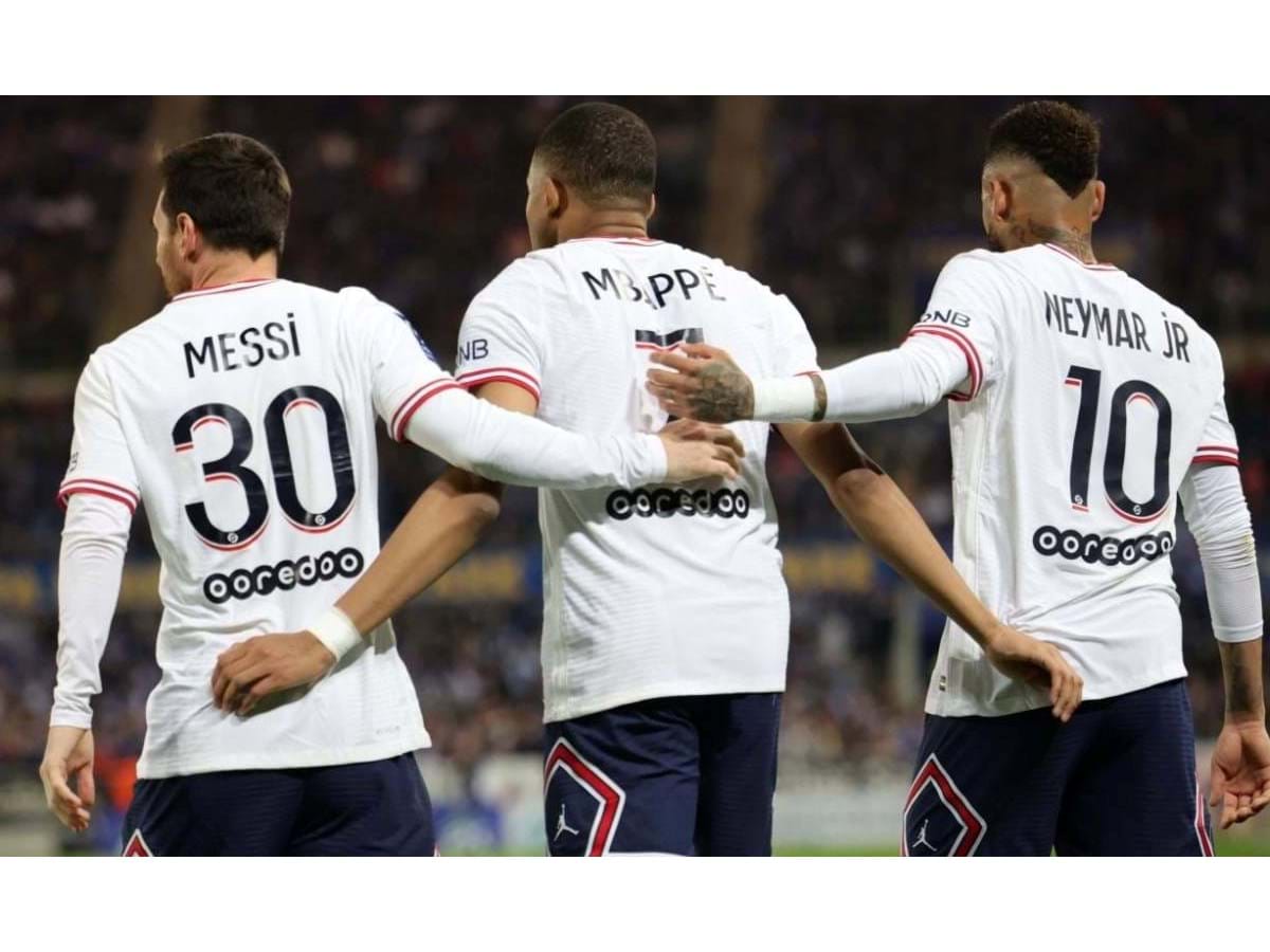 Mbappé revela que 'não é fácil' jogar com Neymar: 'Ele é muito