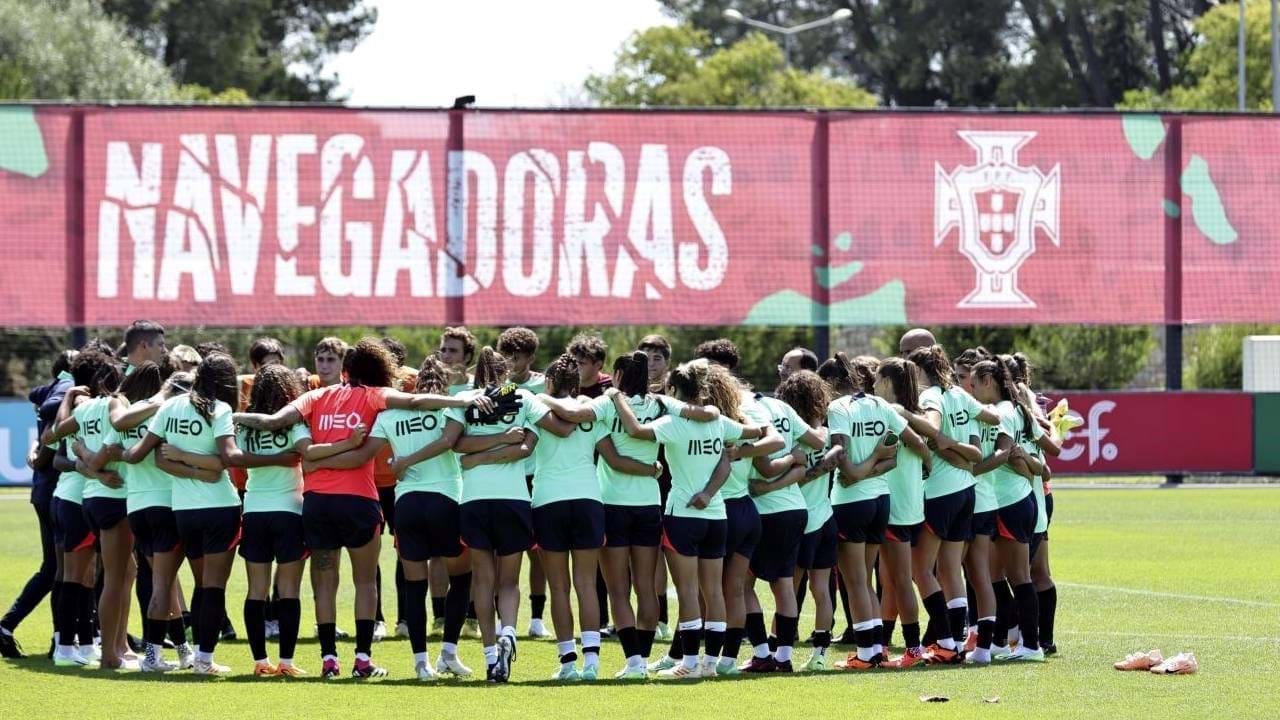 Casa cheia no Bessa para ver a seleção de futebol feminino - JPN