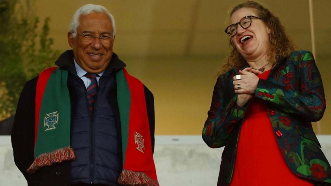 Três jogos de alto nível: António Costa felicita a seleção feminina - SIC  Notícias