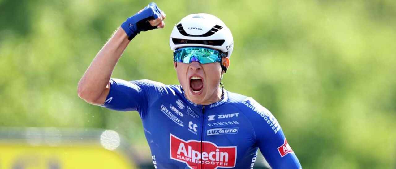Jasper Philipsen bateu concorrência, entre eles Wout van Aert  